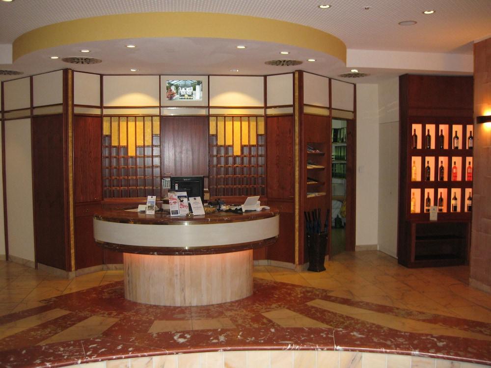 Parkhotel Weingarten فاينغارتن المظهر الخارجي الصورة