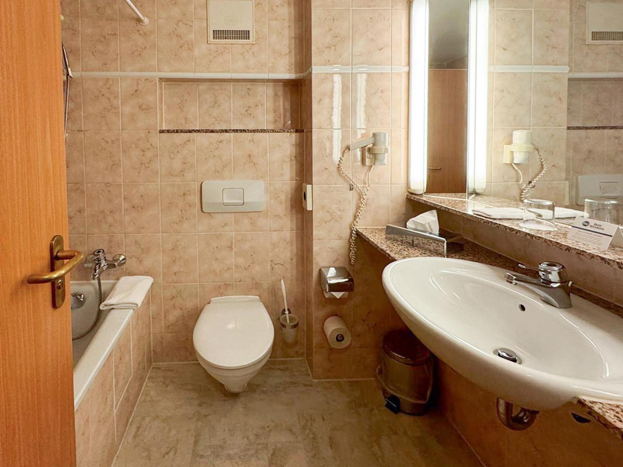 Parkhotel Weingarten فاينغارتن المظهر الخارجي الصورة