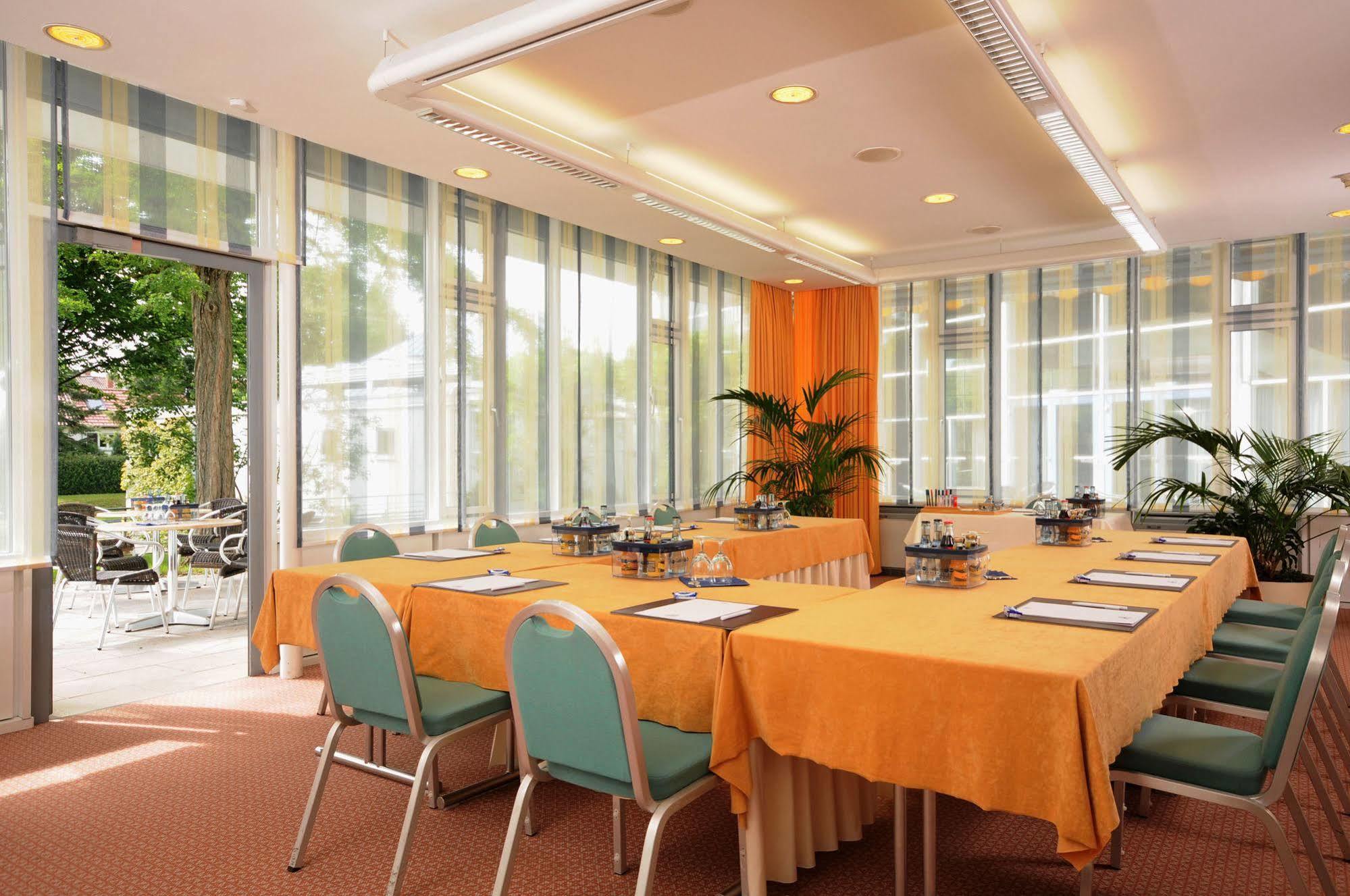 Parkhotel Weingarten فاينغارتن المظهر الخارجي الصورة